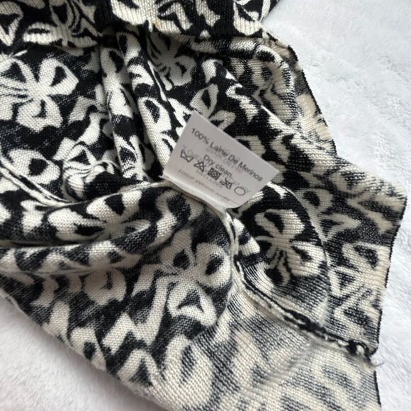 J. Crew Womens Black & Cream Bow Pattern Merino Wool Pullover Sweater Medium - Picture 5 of 8